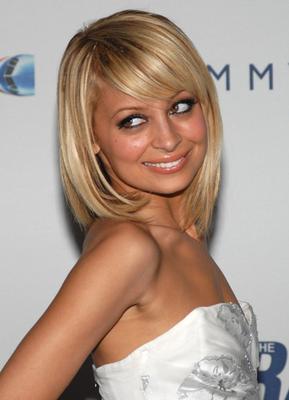 Shoulder Length Hairstyles For Thick Hair Oval Face