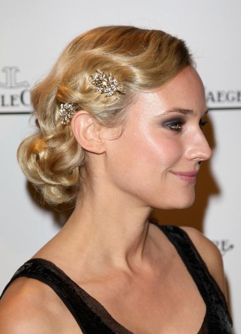 Grecian Hairstyles Updo
