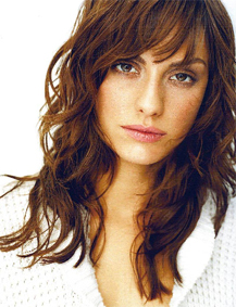 Hairstyles With Layered Bangs
