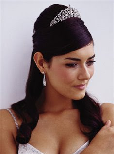 Wedding Hairstyles With Tiaras Pictures